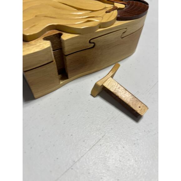 Carver Dan's Angel Magic  Puzzle Carved Wooden Trinket Box - Picture 6 of 9